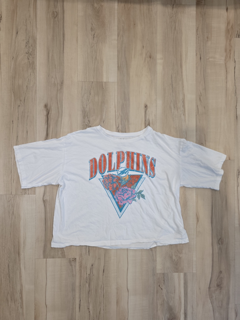 Women's White Dolphins Graphic Crop Top